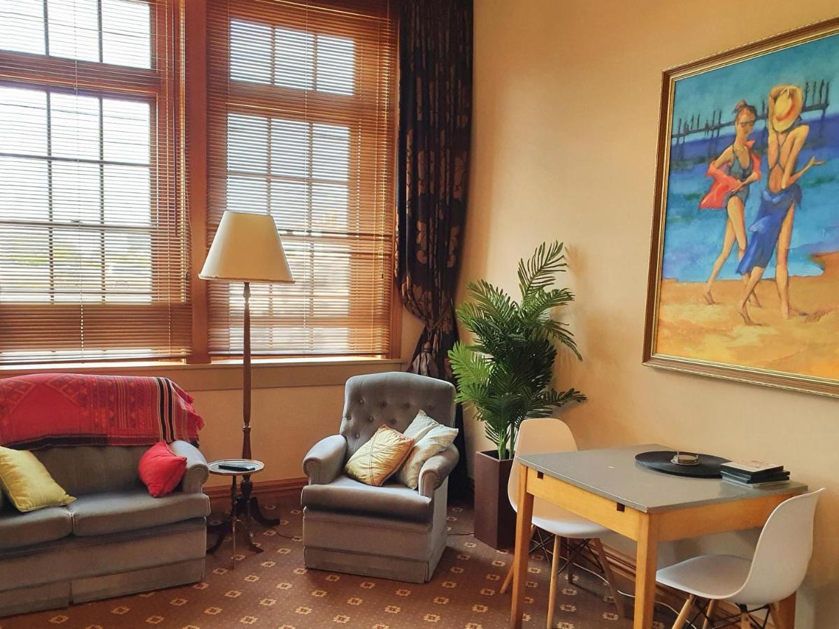 La Riviera Guesthouse Riverton Dış mekan fotoğraf